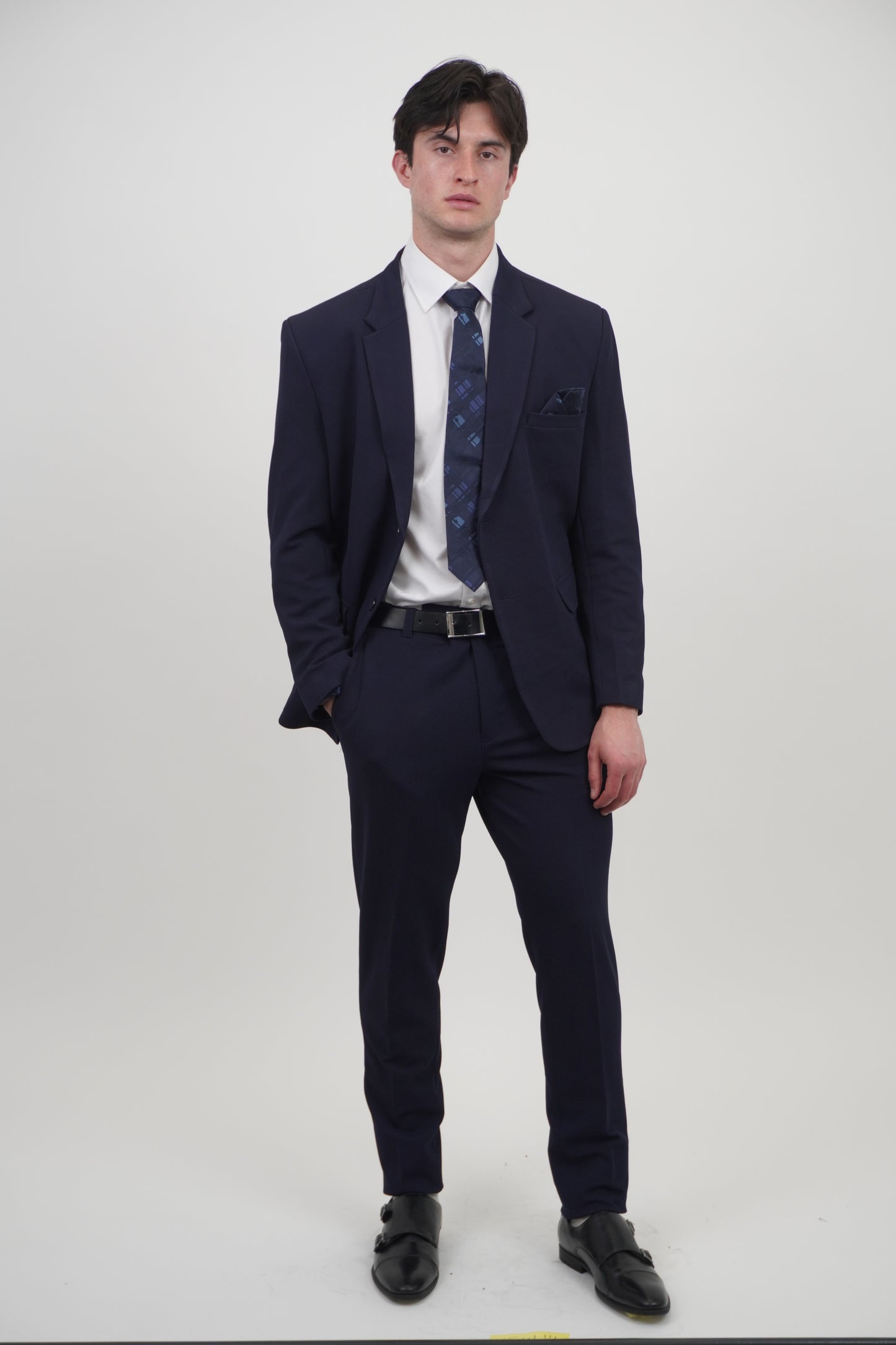 Ashton Mens 2 Piece Navy Blue Suit